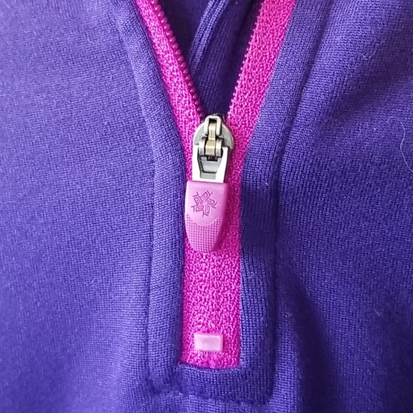 Womens Medium long sleeve top. Purple Tek Gear. - Picture 6 of 6